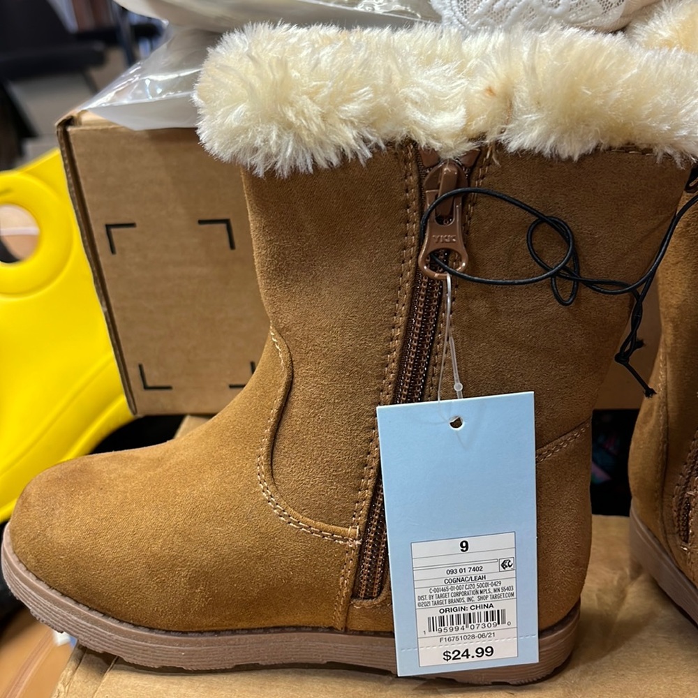 Cat & Jack Boots